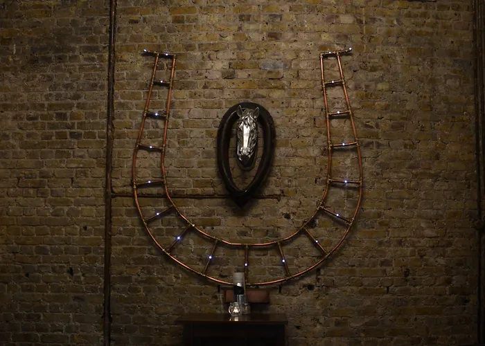 Hostel The Horse & Stables London